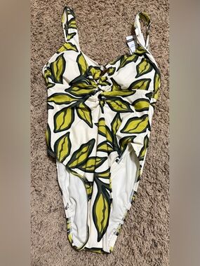 Time and Tru Women's Double Cord Tunnel One Piece Swimsuit Size: M (8-10)